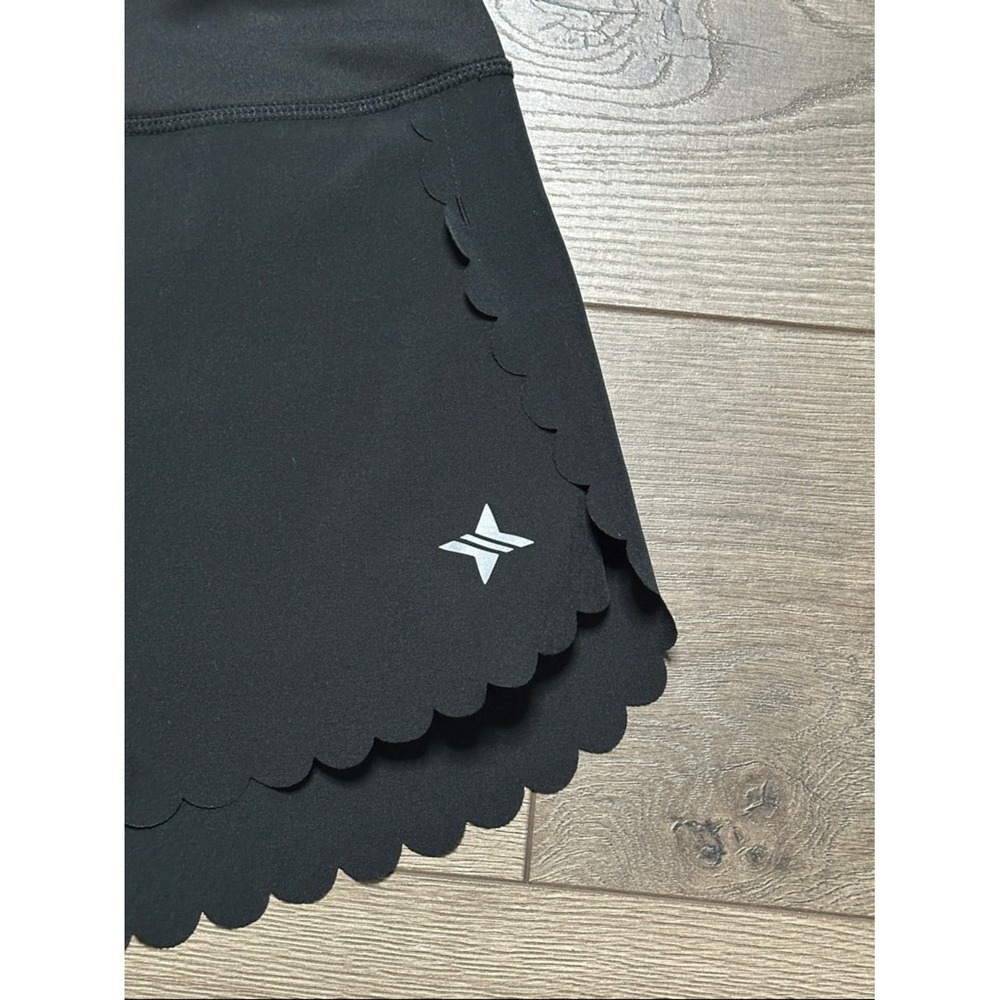 Tuckernuck Tnuck Black Scallop Performance Jersey Marisa Shorts Size XS - Picture 4 of 12